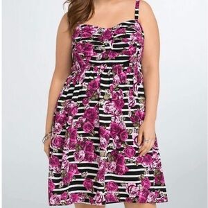 Torrid striped Floral challis dress pink black size 2x roses